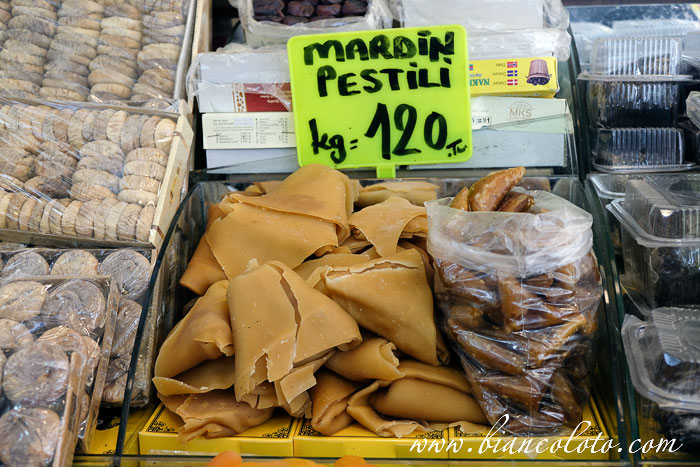 Сииртский рынок в Зейреке 