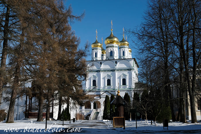 Успенская церковь