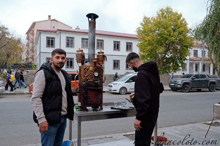 Чай на улице. Карс