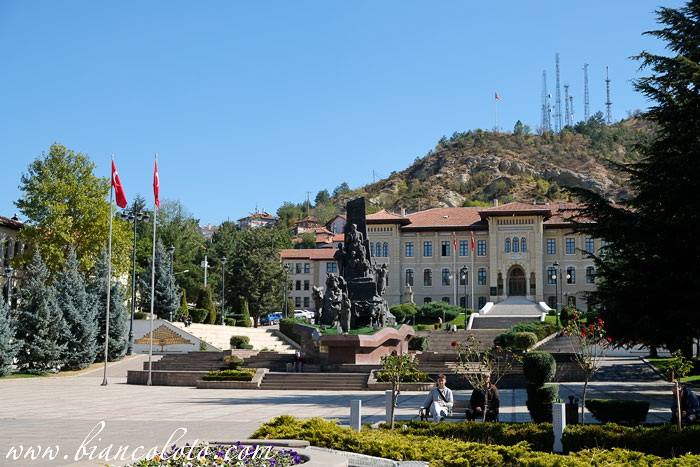 Площадь Республики в Кастамону