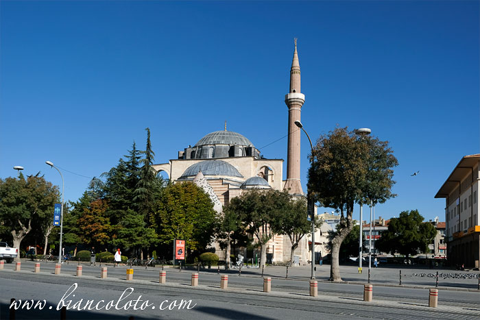 Мечеть Шерафеддин