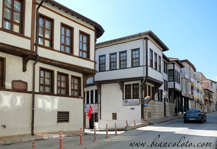 Исторические особняки Кютахьи