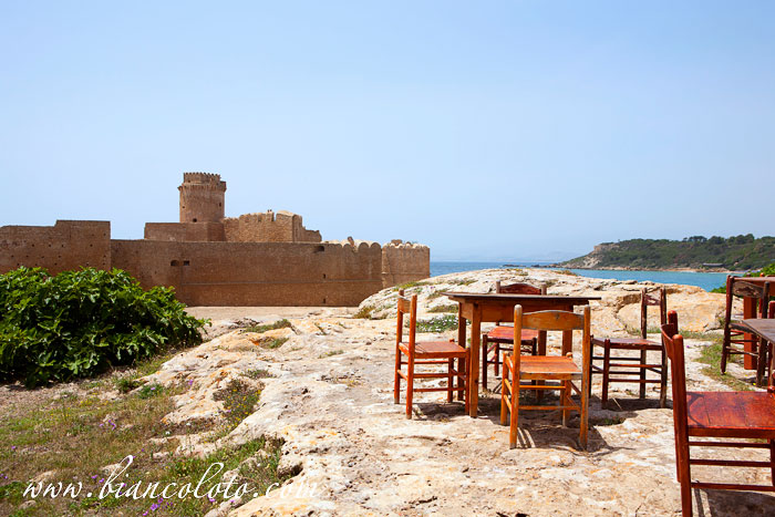 Ле Кастелла (Le Castella)