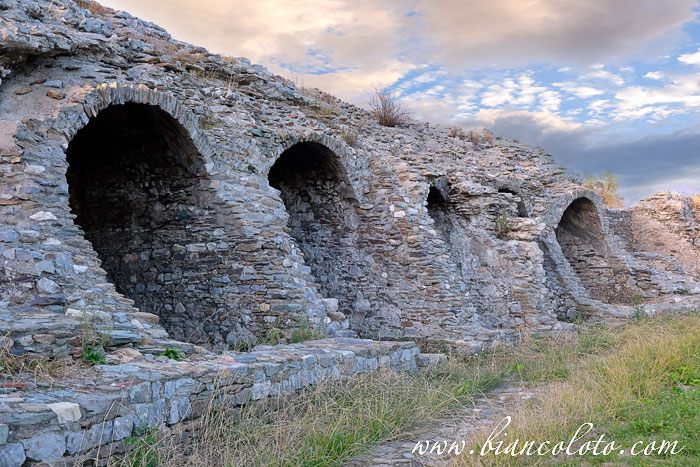 Амфитеатр Луни