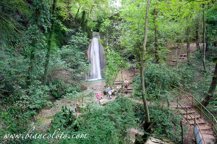 Водопады Молина 