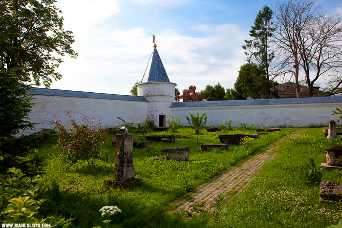 Лужецкий монастырь