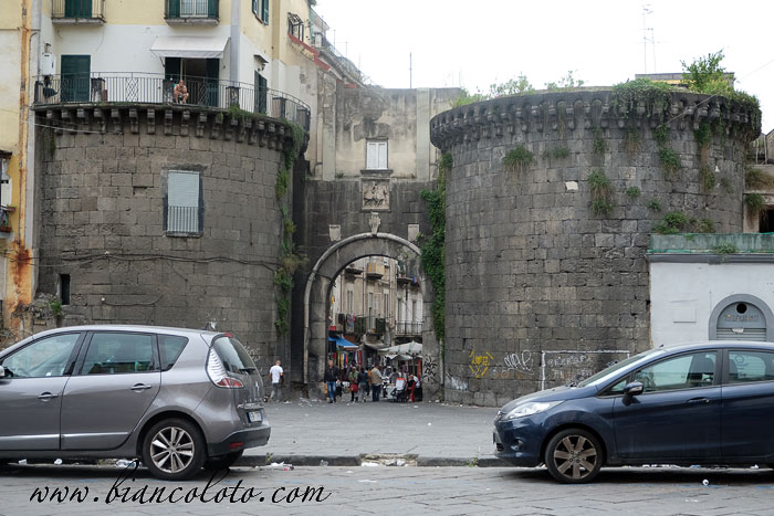 Входные ворота Нолана (Porta Nolana)