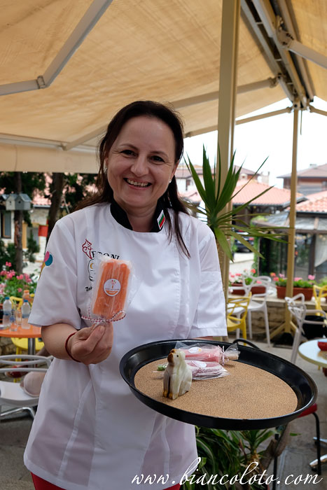 Кафе-мороженое CLIO