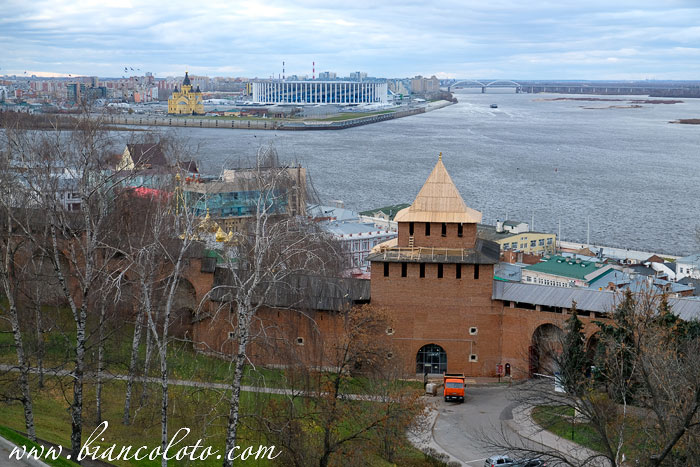 Квадратная башня Нижегородского кремля