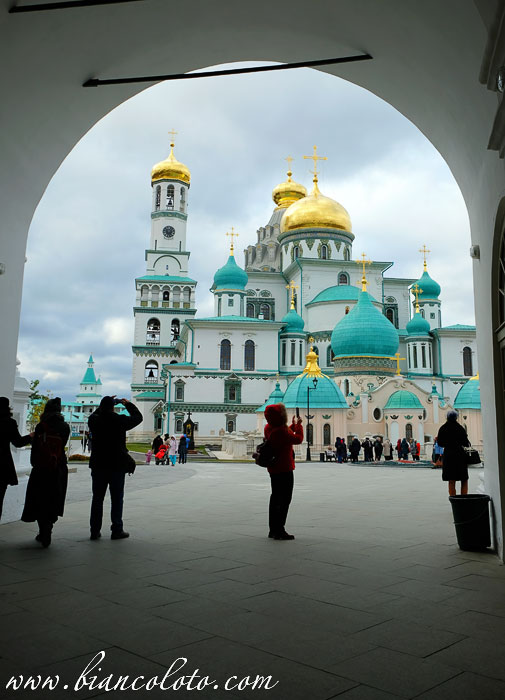 Воскресенский собор 