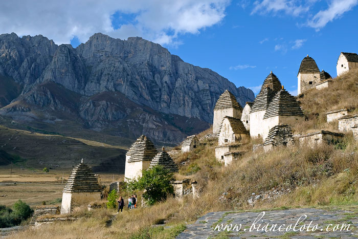 Даргавский некрополь 