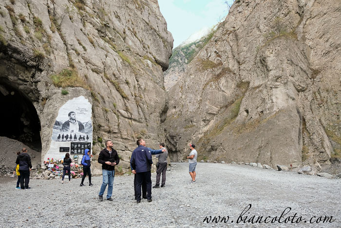 Кармадонское ущелье. Северная Осетия 