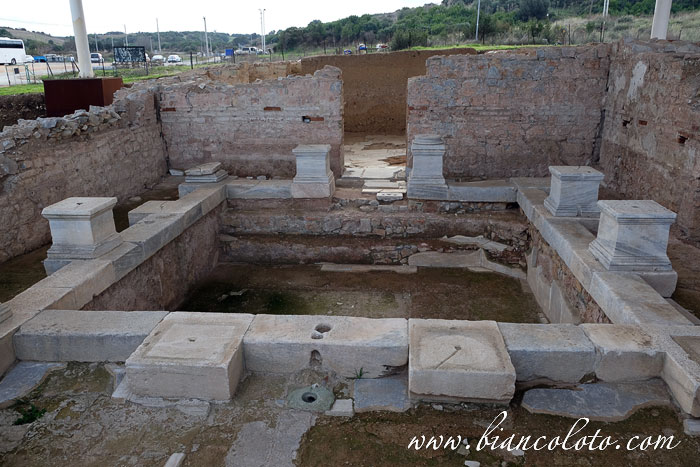 Античный город Парион