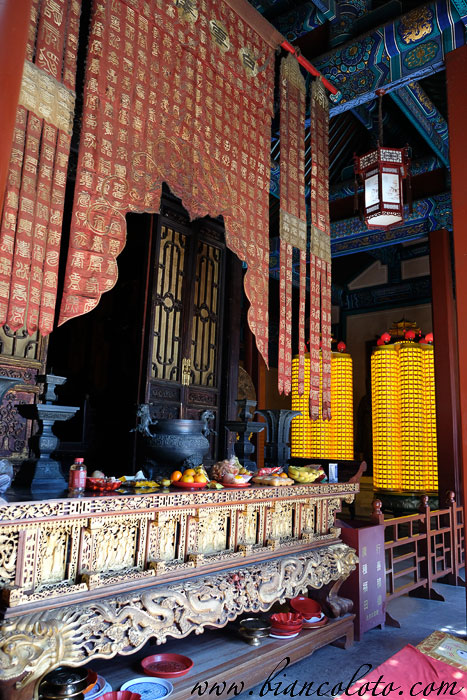 Павильон  Нефритового Императора (Юй Хуан) . Храм Белых облаков (Бай Юнь Гуань)