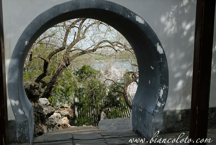 Императорский парк Бэйхай