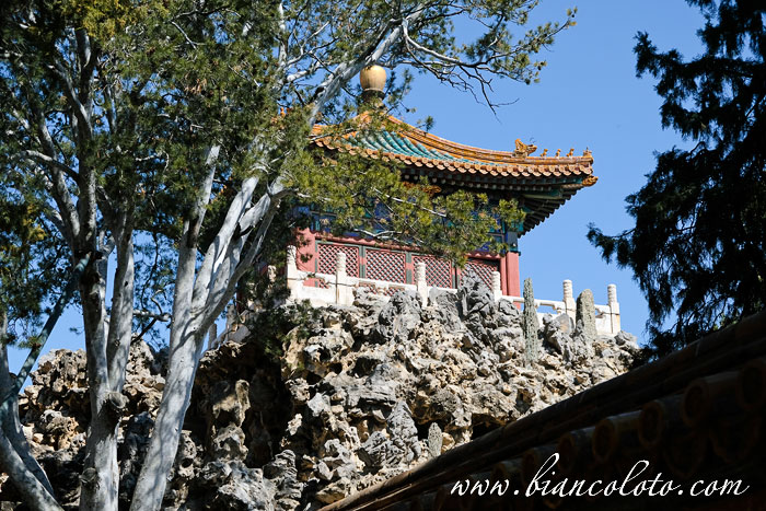 Императорский сад Юйхуаюань. Запретный город