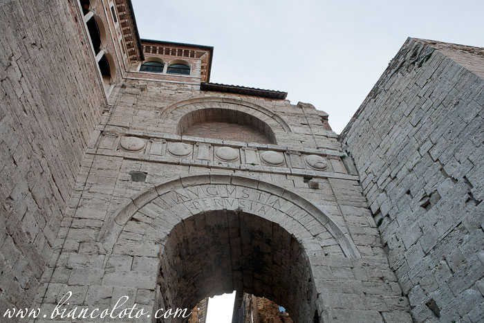 Этрусская арка. Перуджа