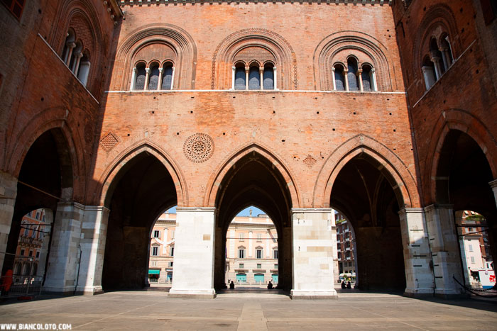 Палаццо Комунале. Пьяченца