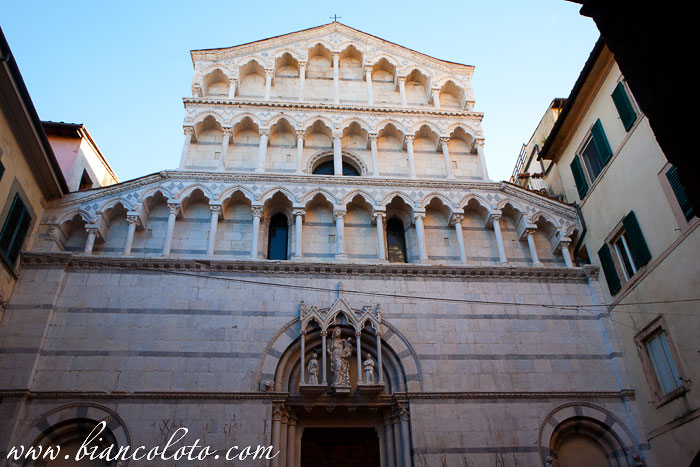 Церковь Сан Микеле-ин-Борго. Пиза