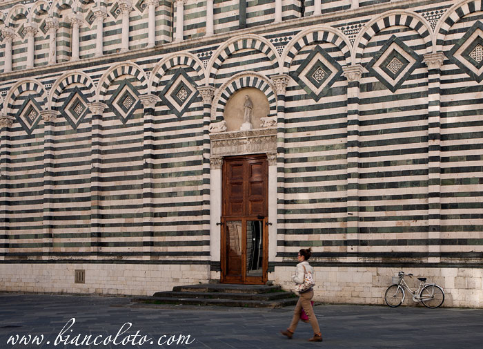 Церковь Святого Бартоломея. Пистойя. Тоскана. Италия