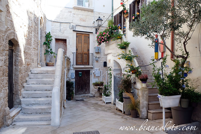 Полиньяно-а-Маре (Polignano a Mare)