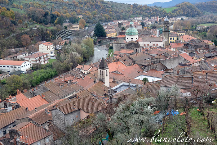 Понтремоли (Pontremoli)