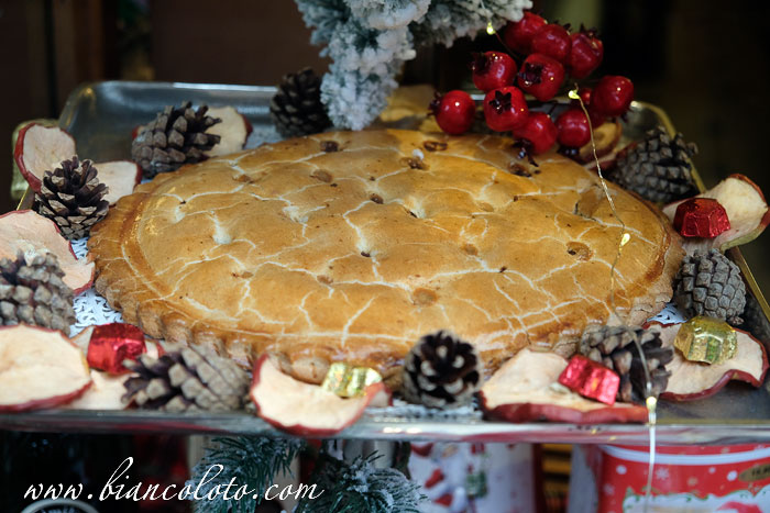 Спонгата (spongata)