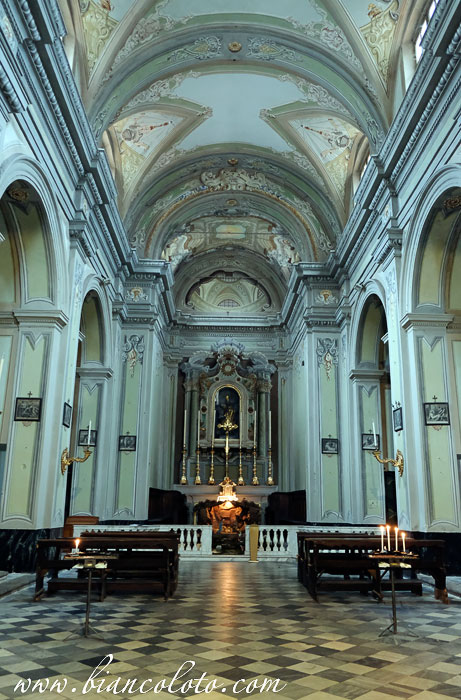 церковь Сан-Джеминайно