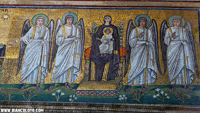 Базилики Святого Апполинария Нового. Равенна