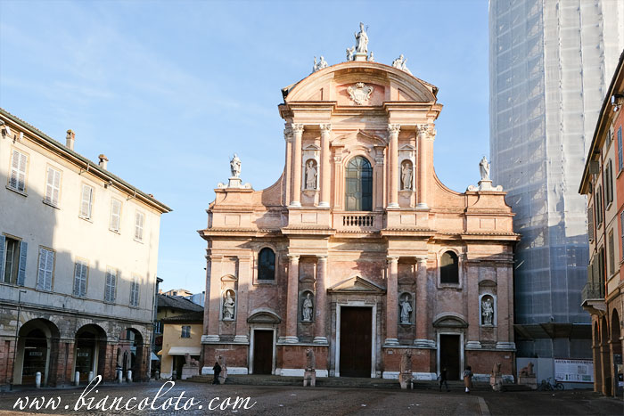 Базилика Святого Просперо