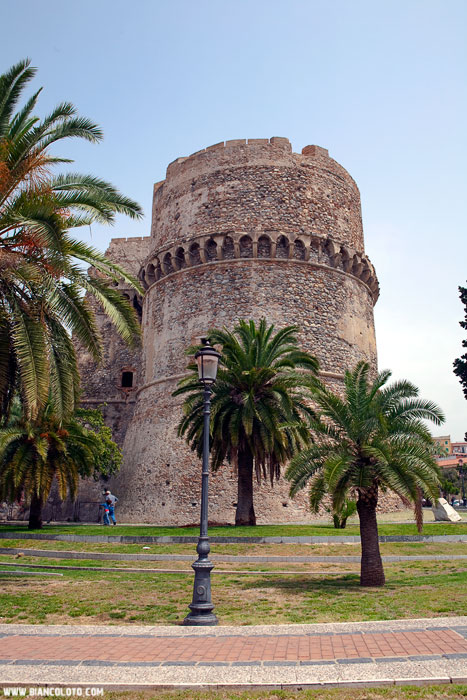 Арагонский замок. Реджо Калабрия