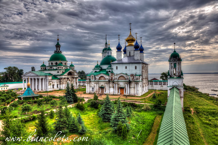 Спасо-Яковлевский Димитриев монастырь