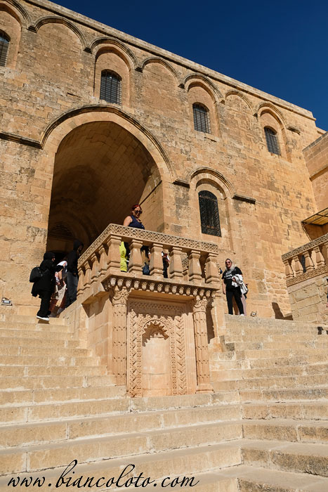 Шафрановый монастырь (Дейрулзафаран) 