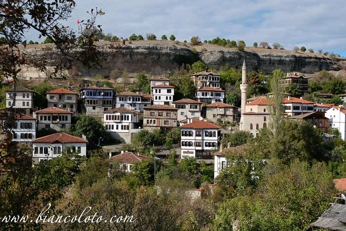 Сафранболу 