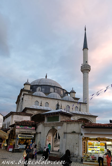 Мечеть Иззета Мехмет-паши