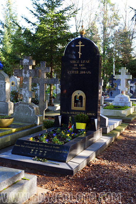 Сен-Женевьев-де-Буа.