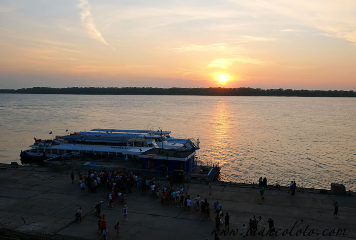 Увидеть знаменитые волжские закаты