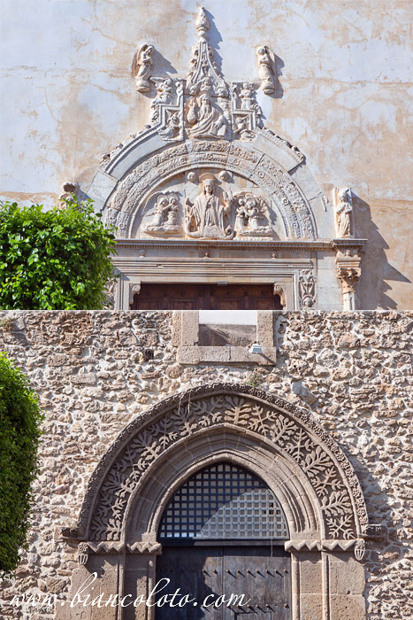 Порталы на via Incisa. Шакка (Sciacca)