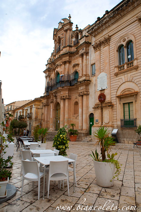 Церковь Сан Джованни Евангелиста.