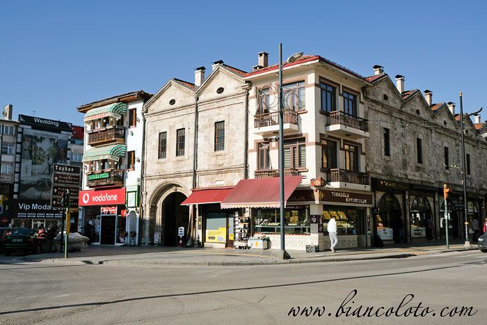 Каменный караван-сарай Ташхан. Сивас