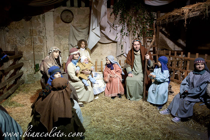 Живой рождественский вертеп. Спеккья