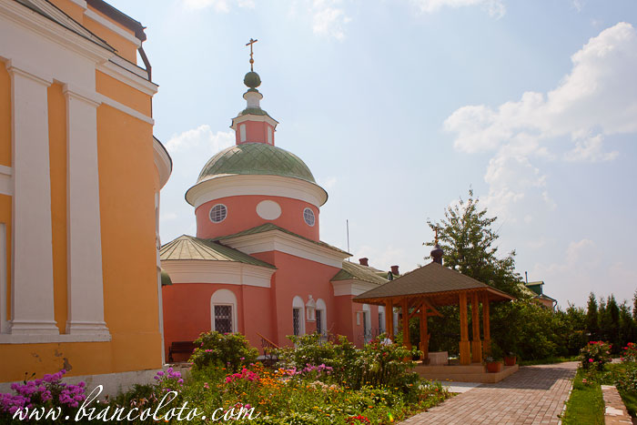 Сергиевская церковь. Свято-Троицкий Белопесоцкий Монастырь