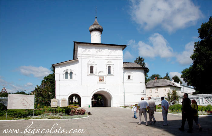Благовещенская церковь.