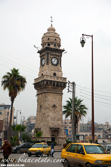 Башня с часами. Алеппо. Сирия.