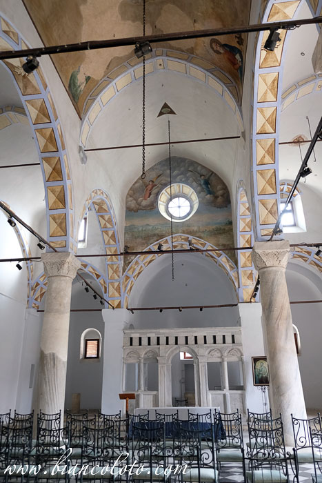 Интерьер. Церковь Святого Павла в Тарсусе