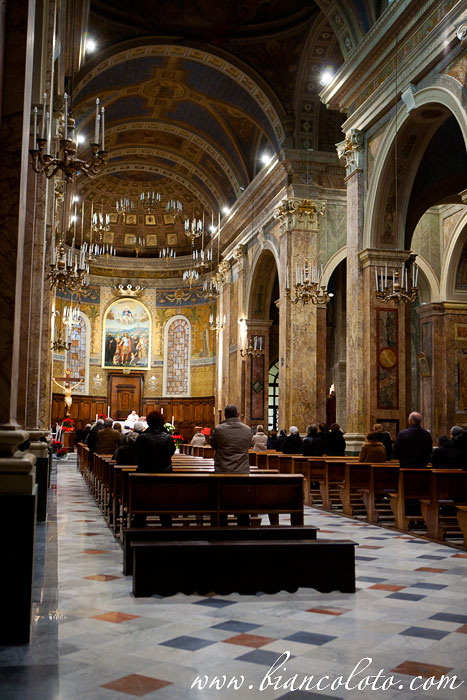 Кафедральный собор в Толентино