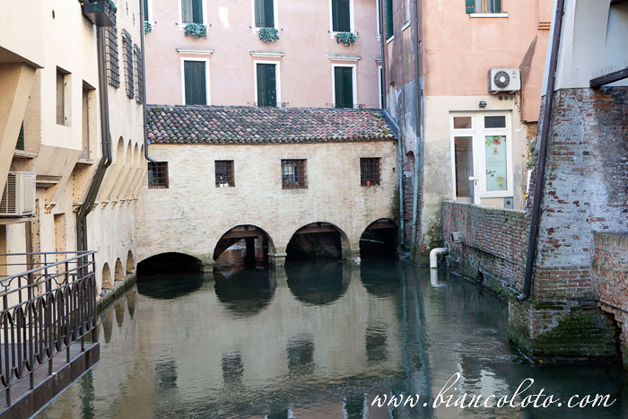 Канал Буранелли