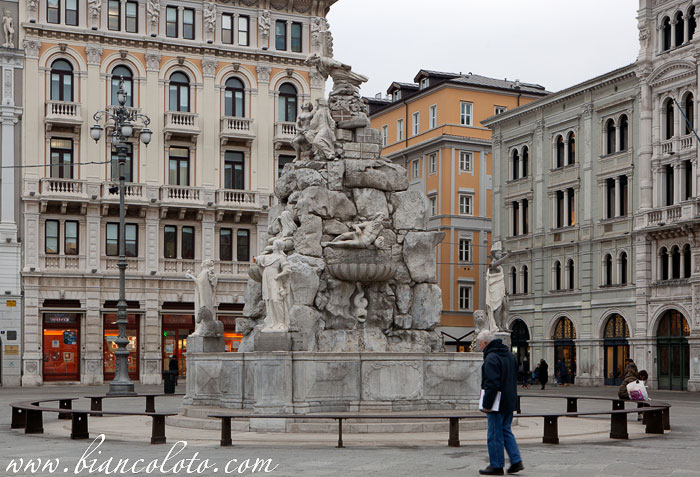 фонтан Четыре континента. Триест (Trieste)