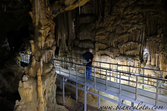 Пещера Караджа