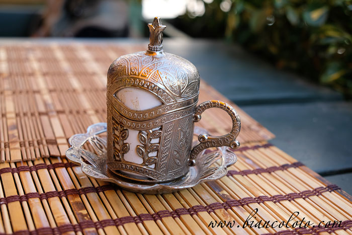 Кофе по-турецки с молоком